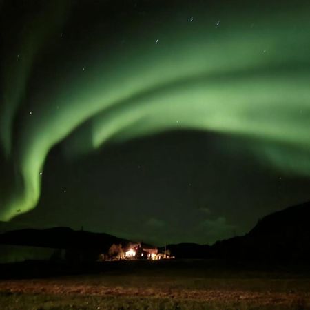 Unique And Charming Holiday Home With Fantastic Sea Views Tromsø Extérieur photo